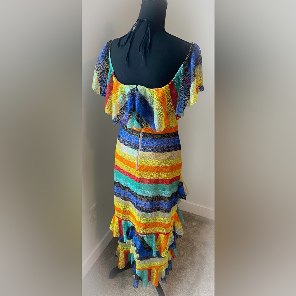 Annabeth Off the Shoulder Midi Dress
ALICE + OLIVIA - Picture 11 of 17